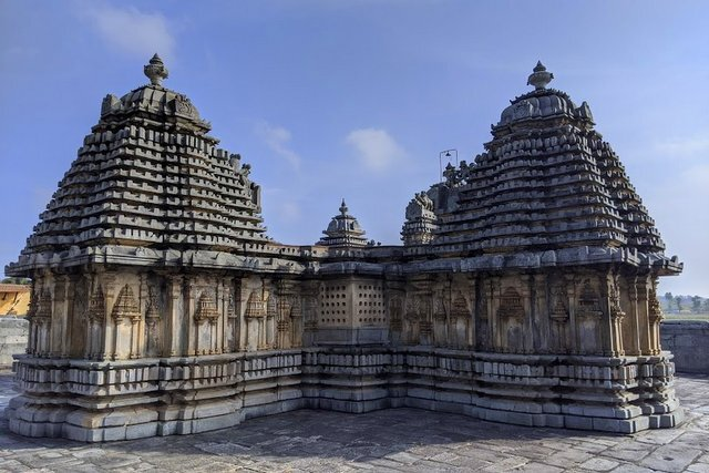South Indian temple architecture | Indian temple architecture, Indian  architecture, India architecture